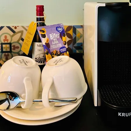 Couette-café Décor Canal House 4*