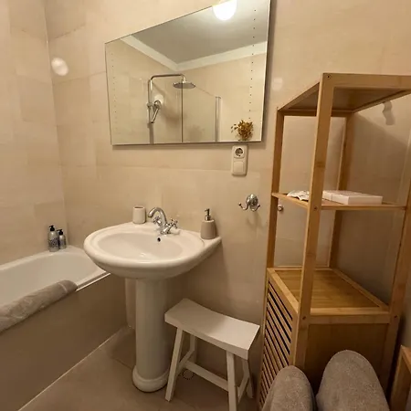 Décor Canal House 4*