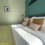 Decor Canal House 4*