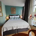 فندق مبيت وإفطار Decor Canal House