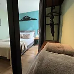 Decor Canal House 4* 암스테르담