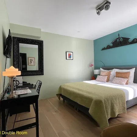 Decor Canal House Bed & Breakfast