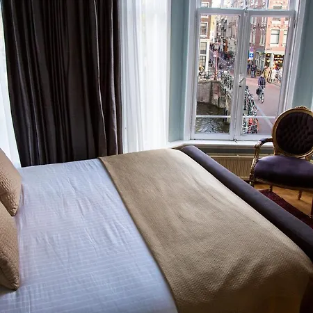 Decor Canal House Bed & Breakfast 4*