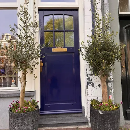 Decor Canal House *
