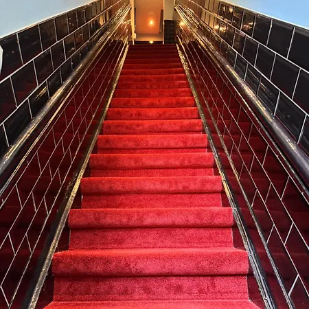 Decor Canal House