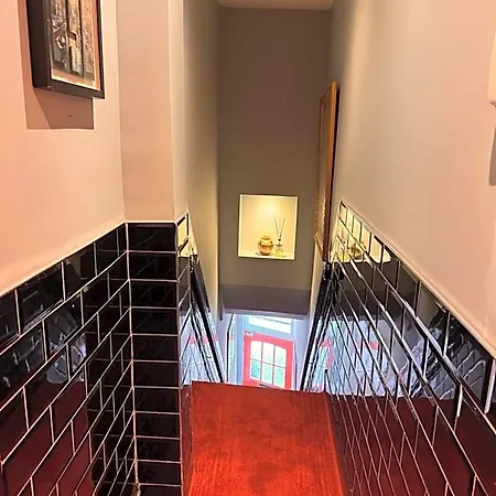 Décor Canal House Bed and breakfast 4*
