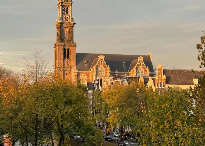 Decor Canal House לינה וארוחת בוקר